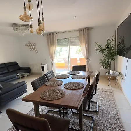 Holiday home House With Seaview